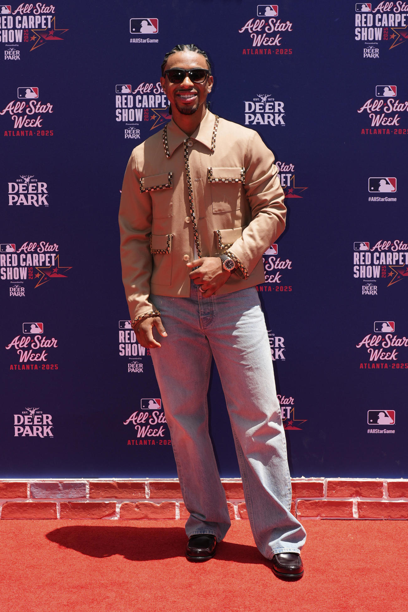 レッドカーペットに登場したメッツのフランシスコ・リンドーア（AP）