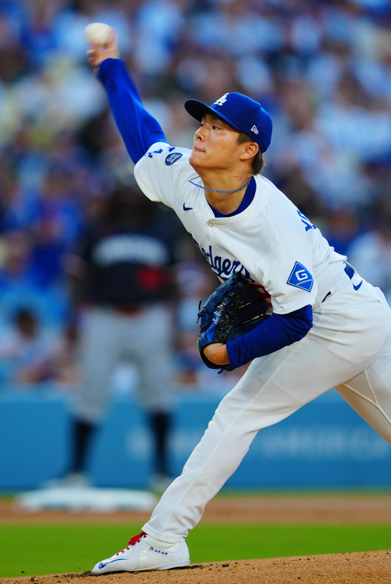 ドジャース対ツインズ　力投するドジャース先発の山本（撮影・垰建太）