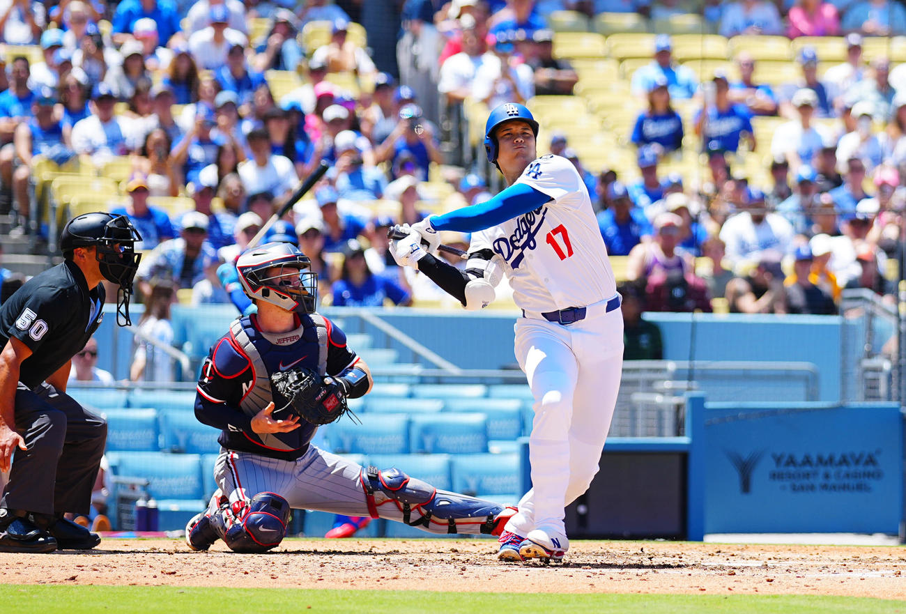 ドジャース対ツインズ　3回裏ドジャース2死、空振り三振に倒れる大谷（撮影・垰建太）