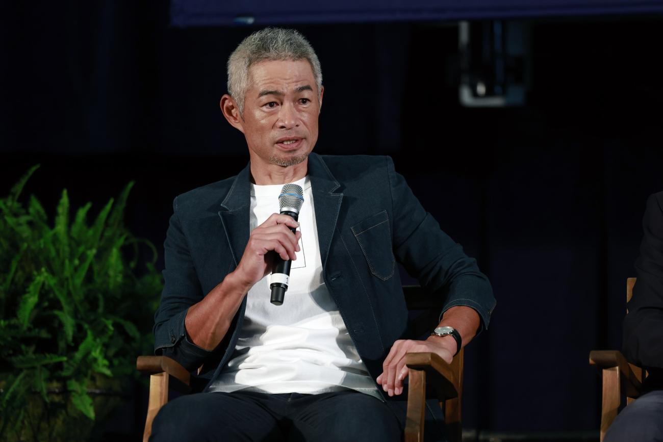米国ニューヨーク州クーパーズタウンで行われた米国野球殿堂入り記者会見に臨むイチロー氏