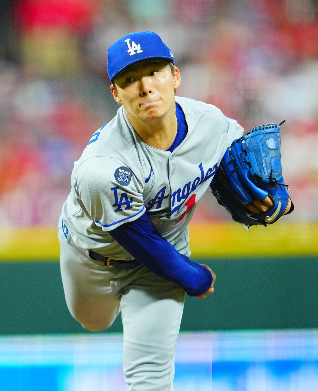 レッズ対ドジャース　力投するドジャース先発の山本（撮影・垰建太）