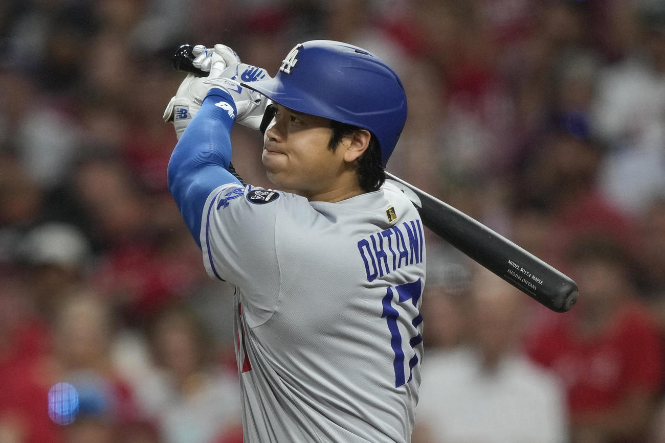 レッズ戦５回にタイムリー二塁打を放ったドジャース大谷翔平（AP)