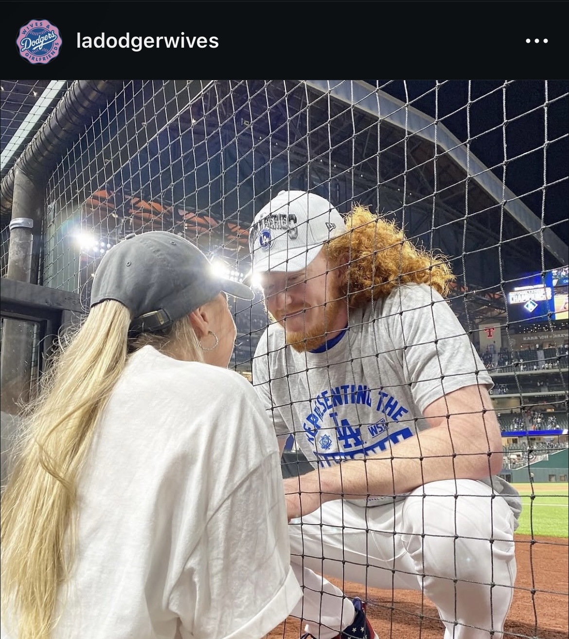 ドジャース夫人会のインスタグラムから