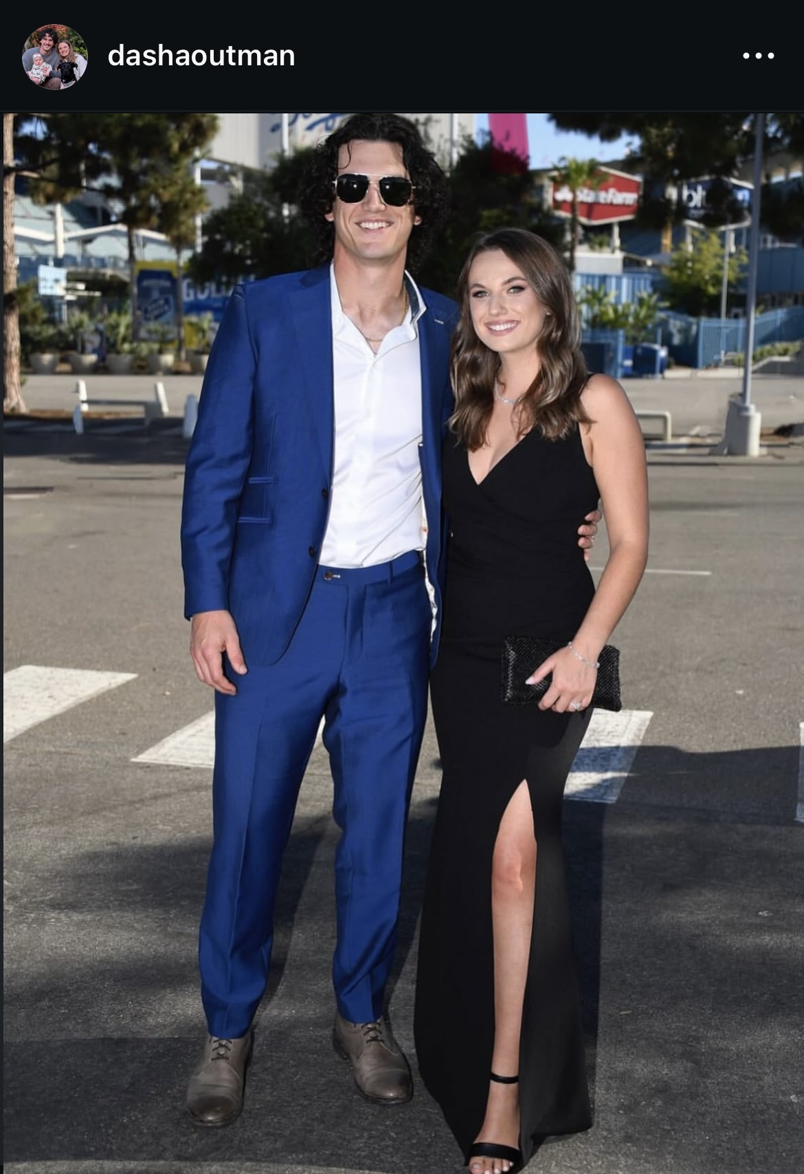 アウトマンの妻ダーシャ夫人のインスタグラムから