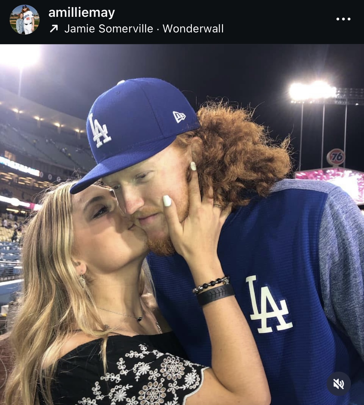 メイの妻ミリー夫人のインスタグラムから