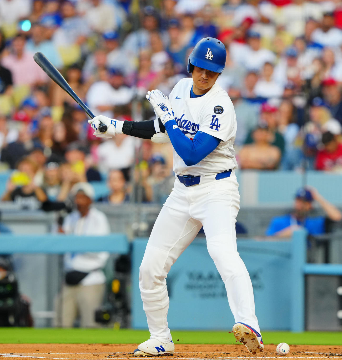 ドジャース対カージナルス　1回裏ドジャース無死、空振り三振に倒れる大谷（撮影・垰建太）