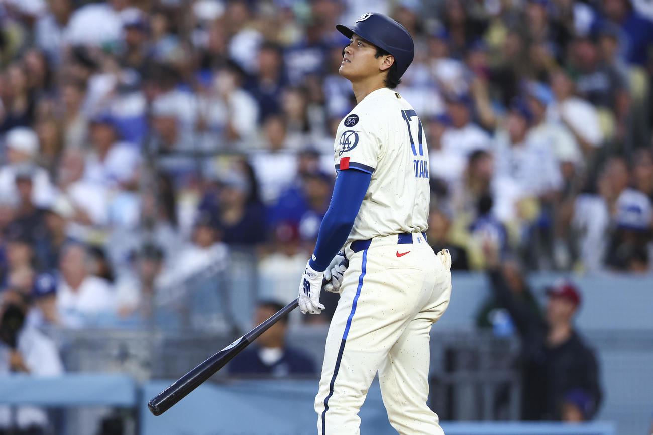 ドジャース大谷翔平はブルージェイズ戦の第3打席で40号本塁打を放った（AP)