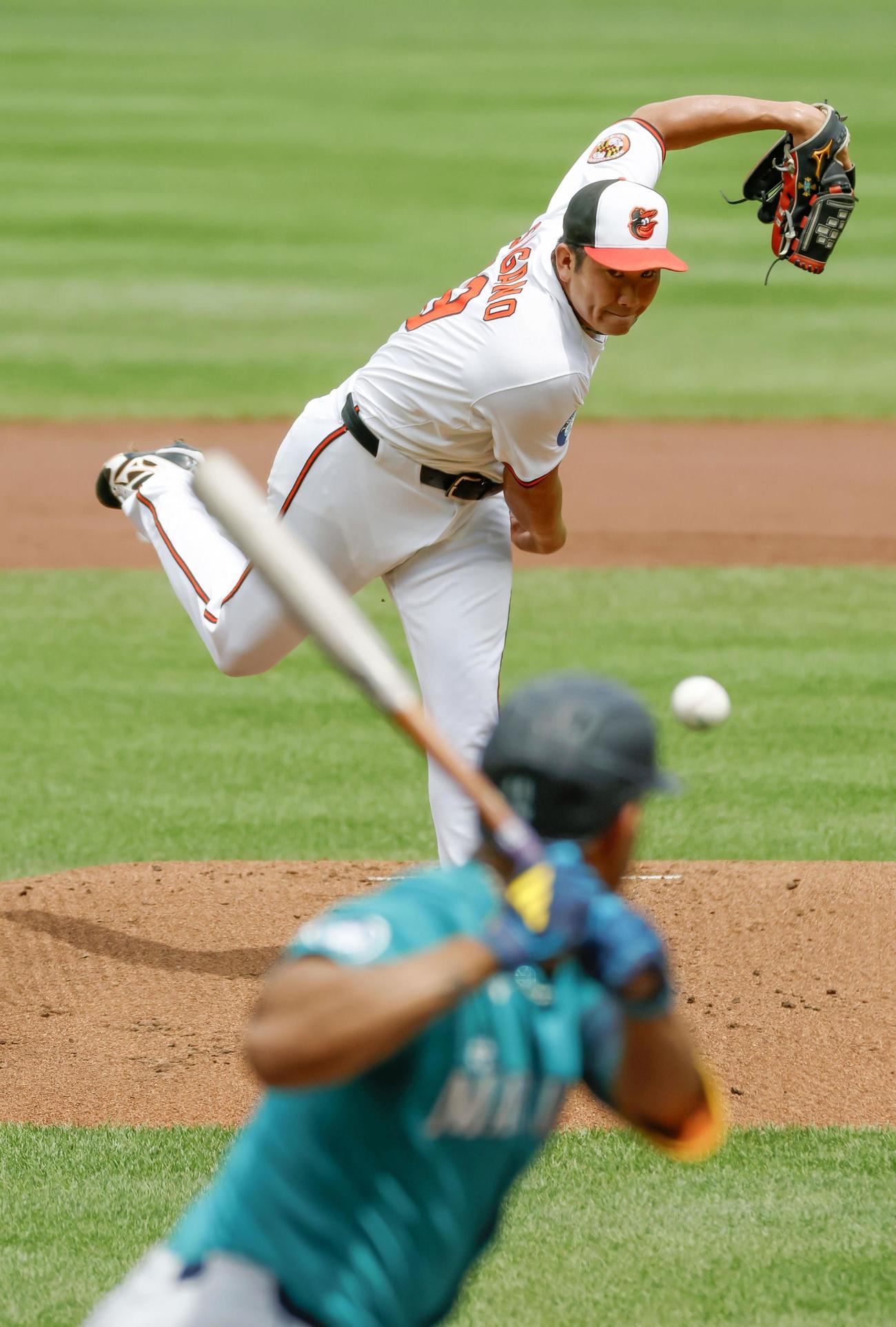 マリナーズ戦に先発し、5回 1／3 を3安打1失点で10勝目を挙げたオリオールズ菅野（共同）