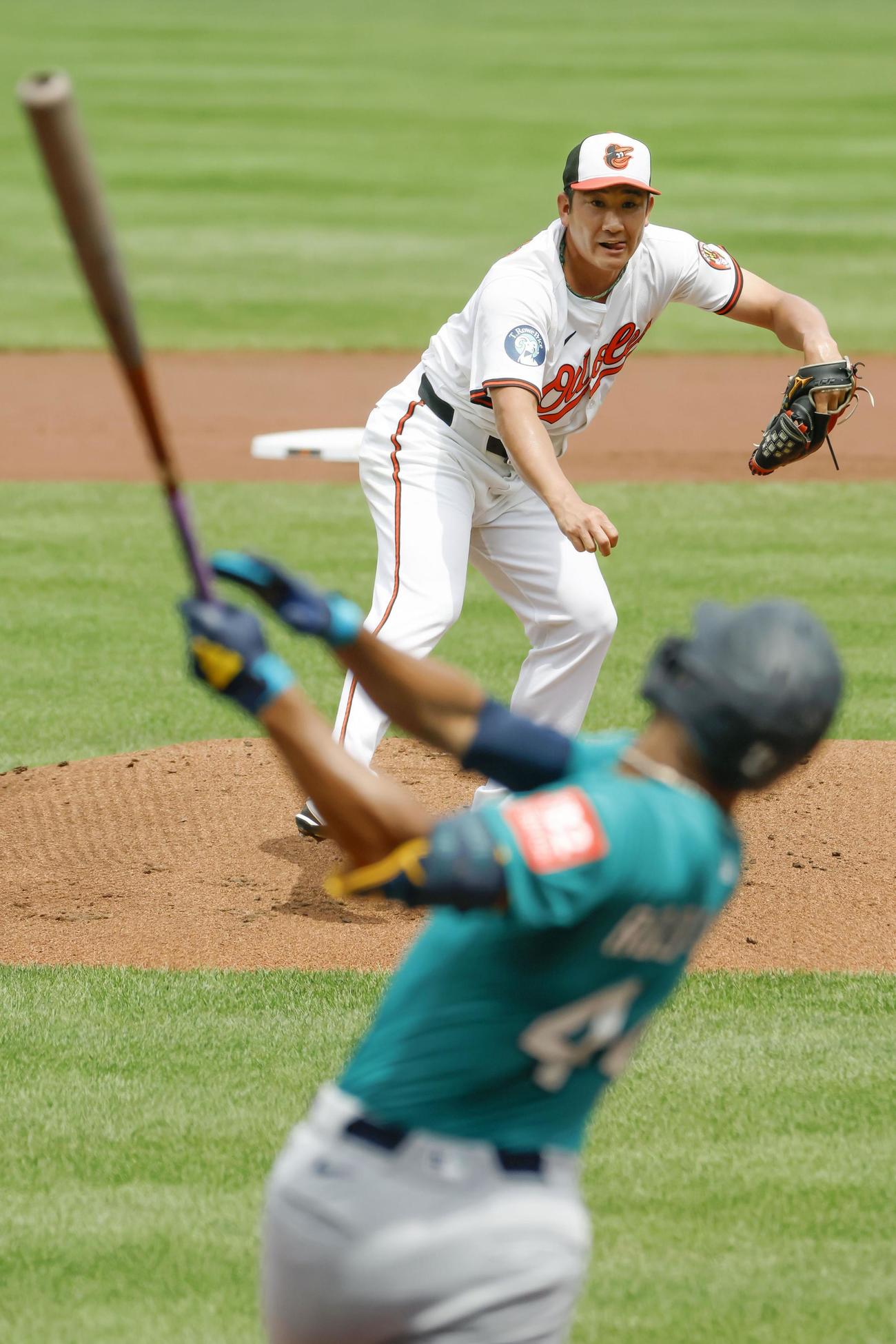 マリナーズ戦に先発し、5回 1／3 を3安打1失点で10勝目を挙げたオリオールズ・菅野（共同）