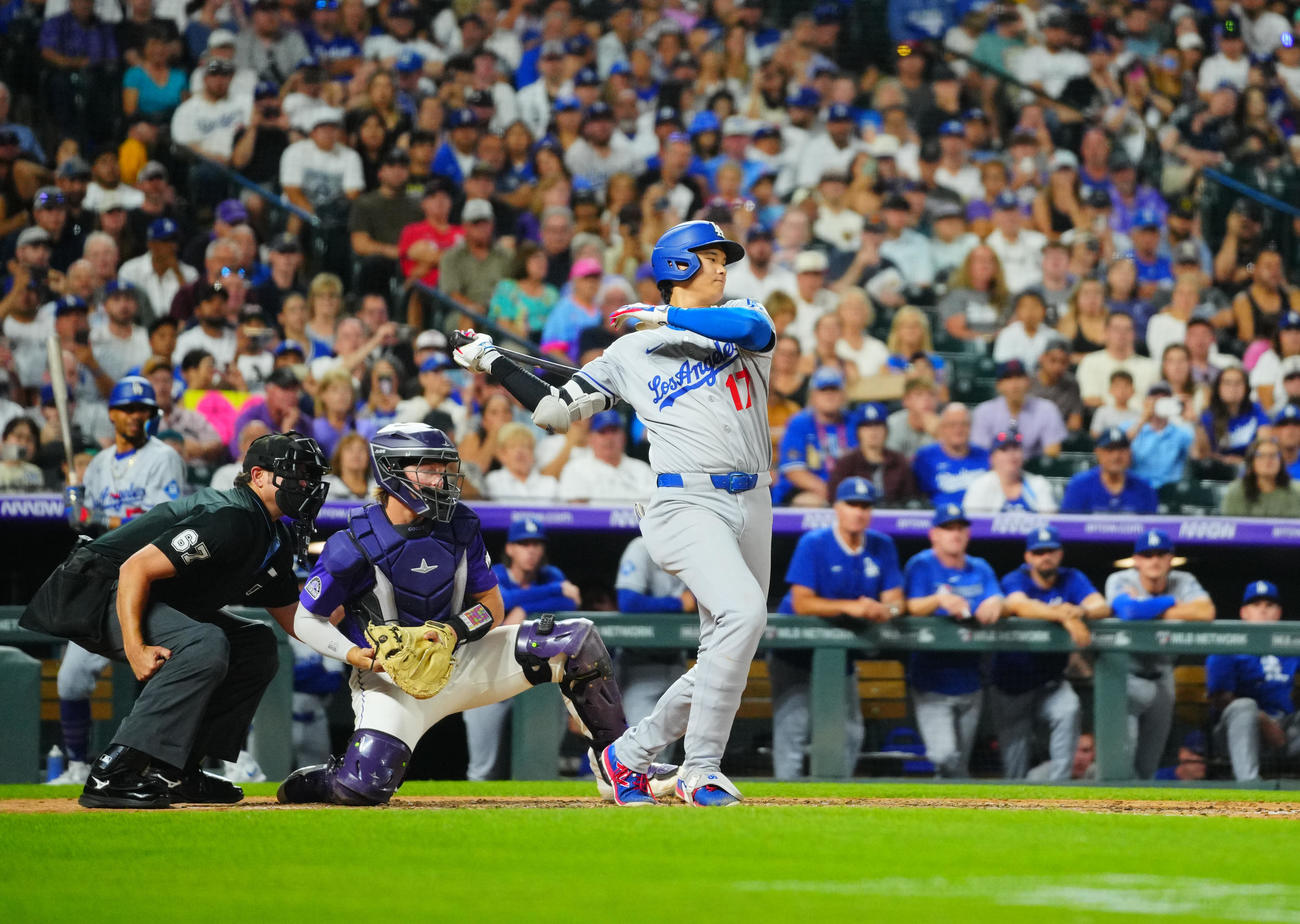 ロッキーズ対ドジャース　7回表ドジャース1死、空振り三振に倒れる大谷（撮影・垰建太）