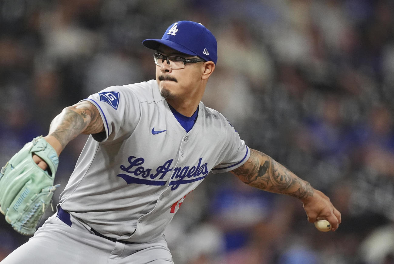 ロッキーズ戦に登板したドジャースのアンソニー・バンダ（AP）