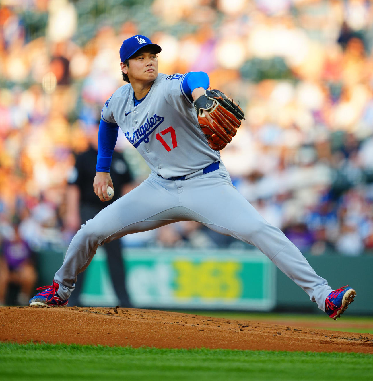ロッキーズ対ドジャース　力投するドジャース先発の大谷（撮影・垰建太）