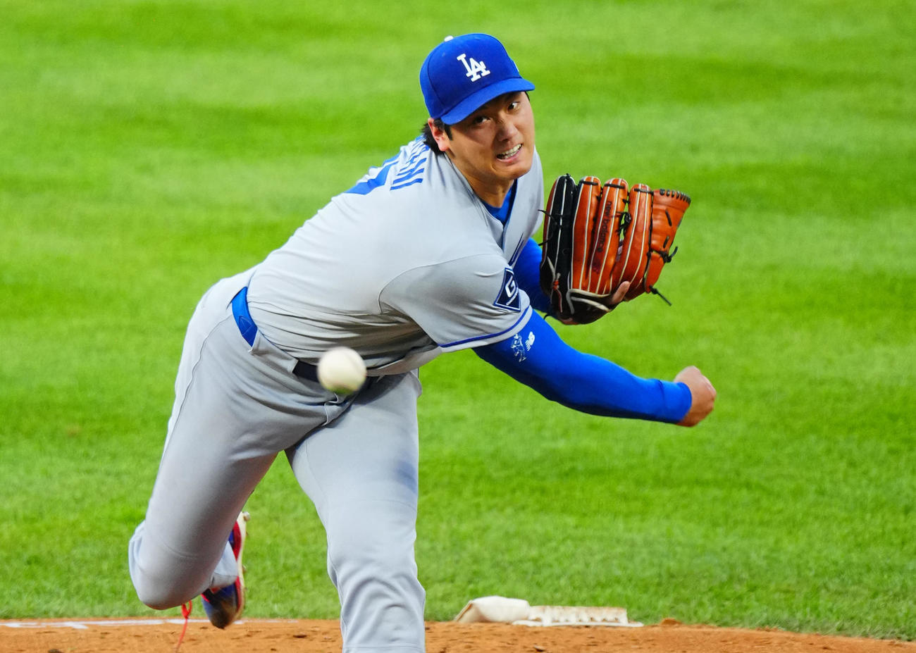 ロッキーズ対ドジャース　力投するドジャース先発の大谷（撮影・垰建太）