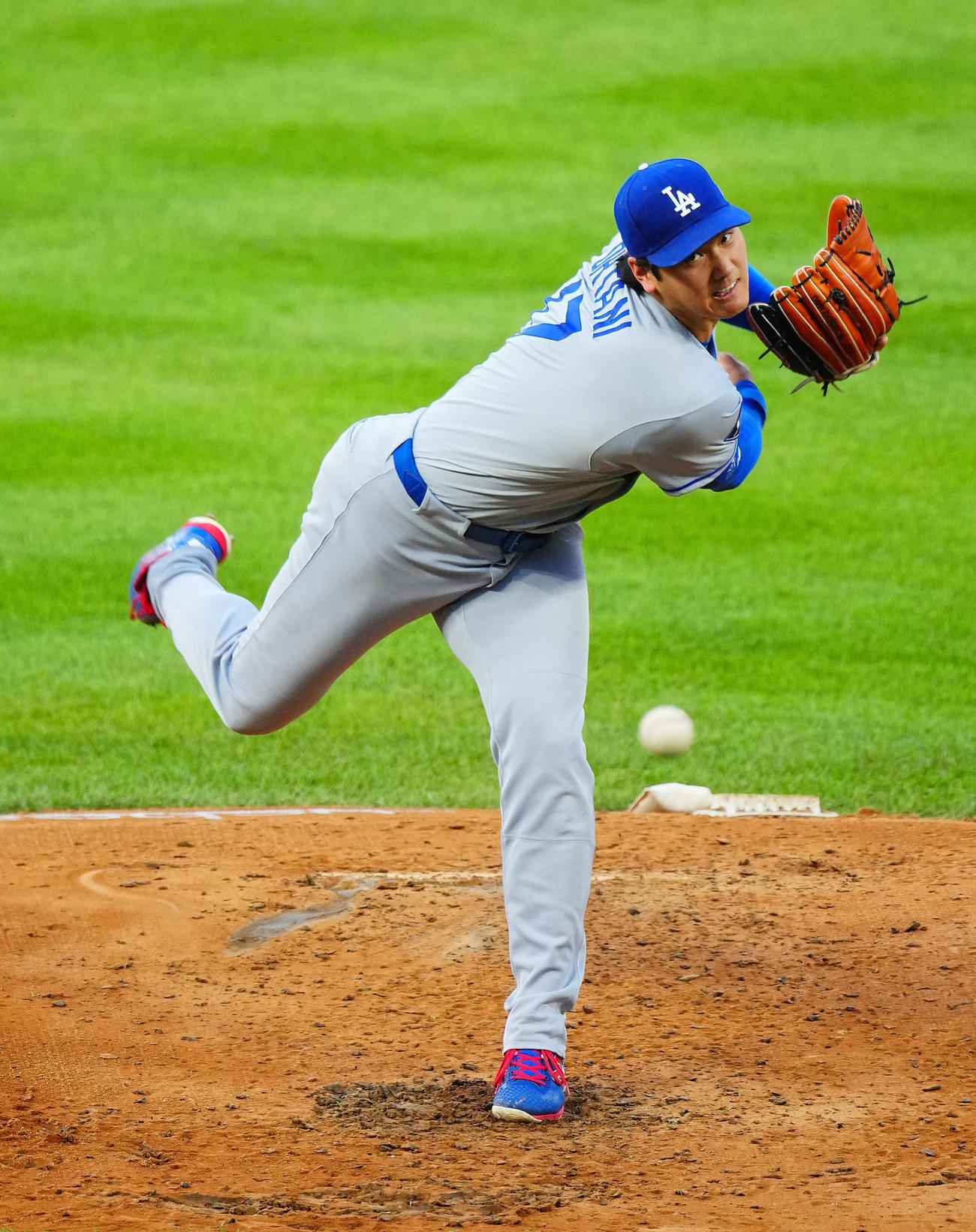 ロッキーズ対ドジャース　歯を食いしばり力投するドジャース大谷（撮影・垰建太）