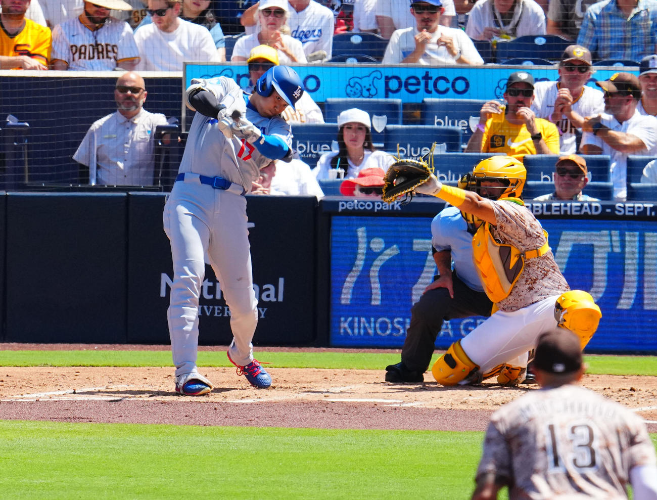 パドレス対ドジャース　3回表ドジャース無死、空振り三振に倒れる大谷（撮影・垰建太）