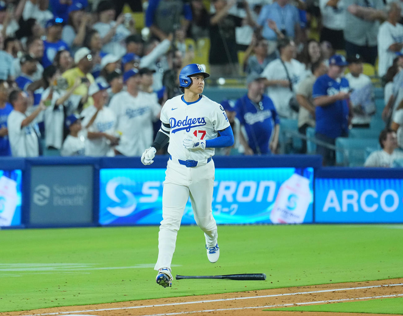 ドジャース対レッズ　8回裏ドジャース2死一塁、左飛に倒れる大谷（撮影・菅敏）