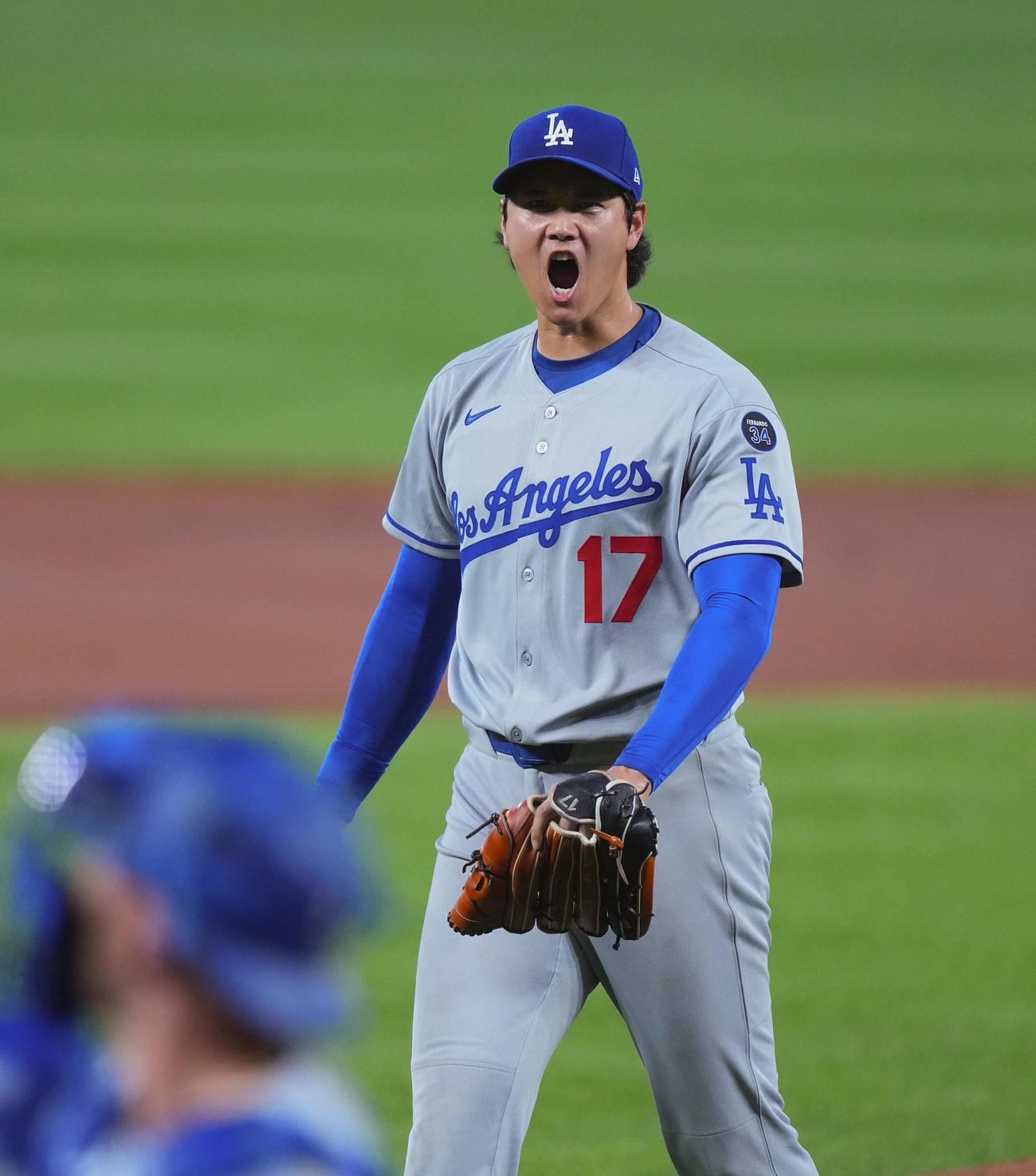 オリオールズ対ドジャース　2回の投球を終え叫ぶ大谷（撮影・菅敏）