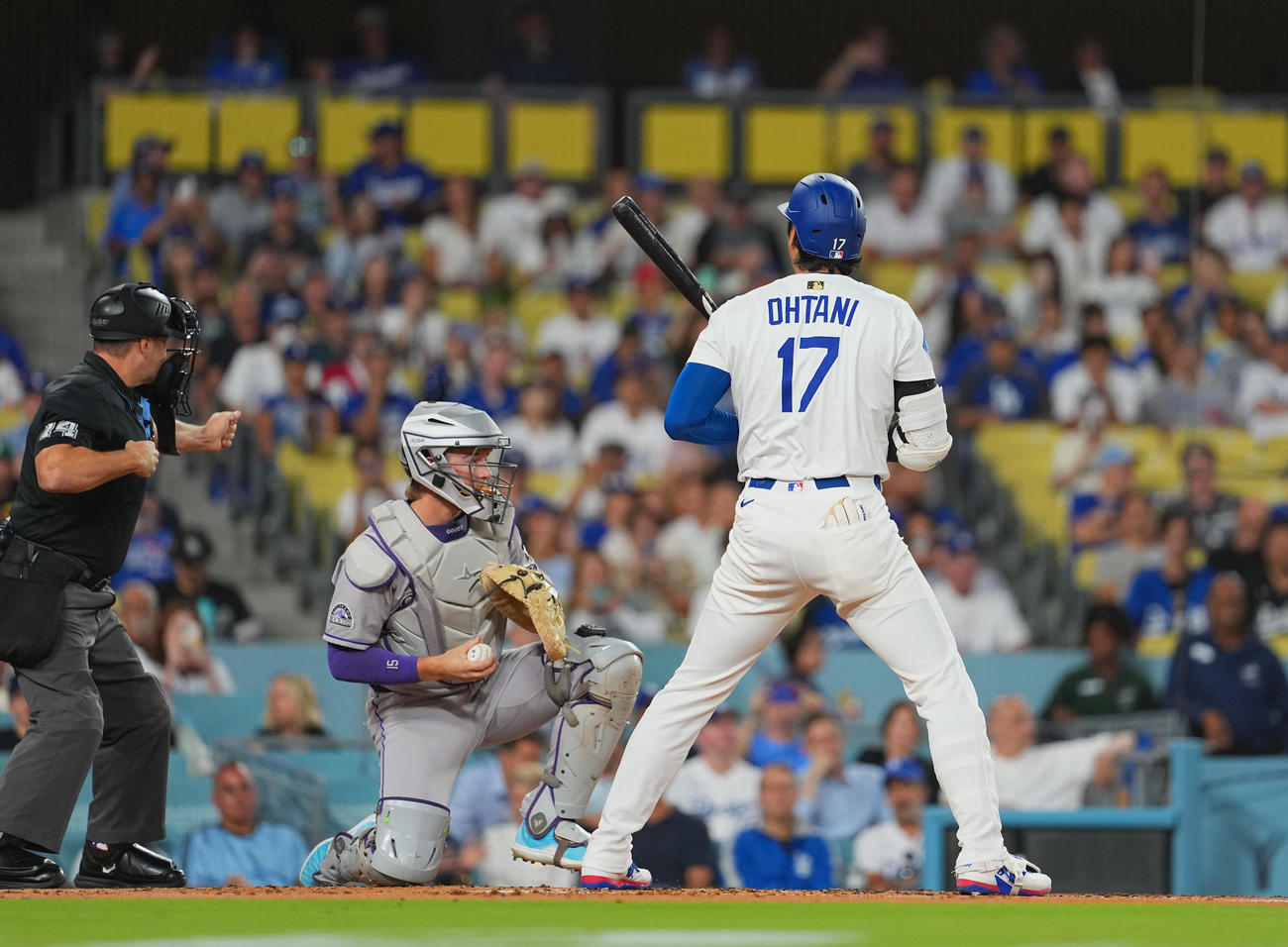 ドジャース対ロッキーズ　1回裏ドジャース無死、見逃しの三振に倒れる大谷（撮影・菅敏）