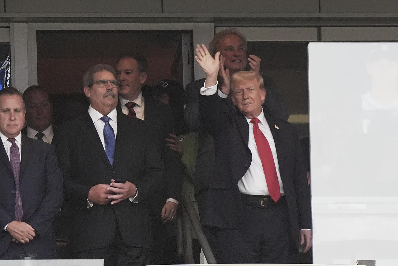 ヤンキースタジアムを訪れたドナルド・トランプ米大統領（AP）