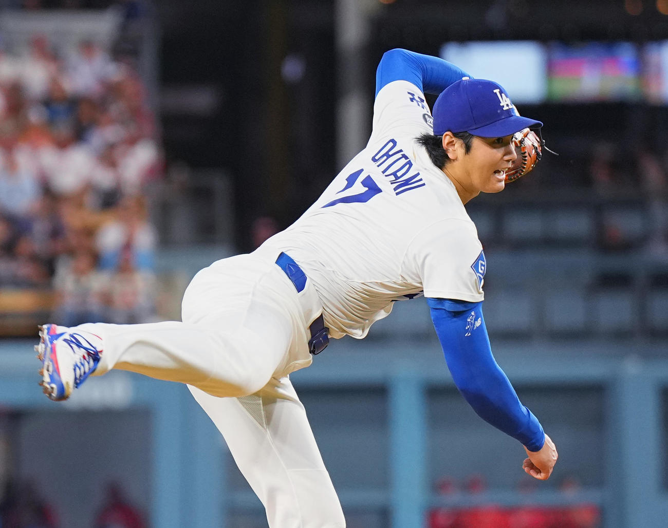 ドジャース対フィリーズ　フィリーズ戦に先発し、5回を無安打無失点に抑えた大谷（撮影・菅敏）