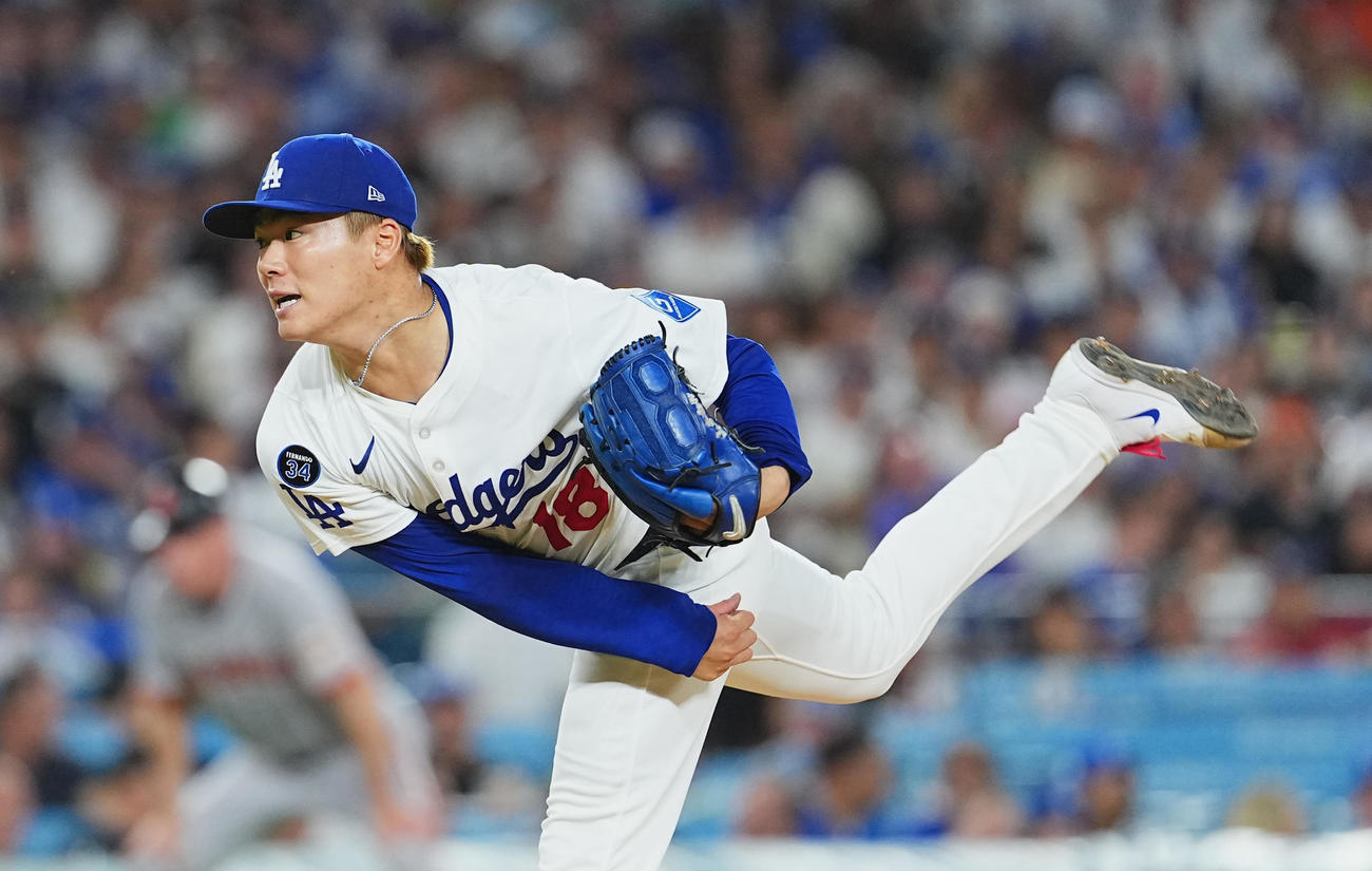 ドジャース対ジャイアンツ　ドジャース先発の山本（撮影・菅敏）
