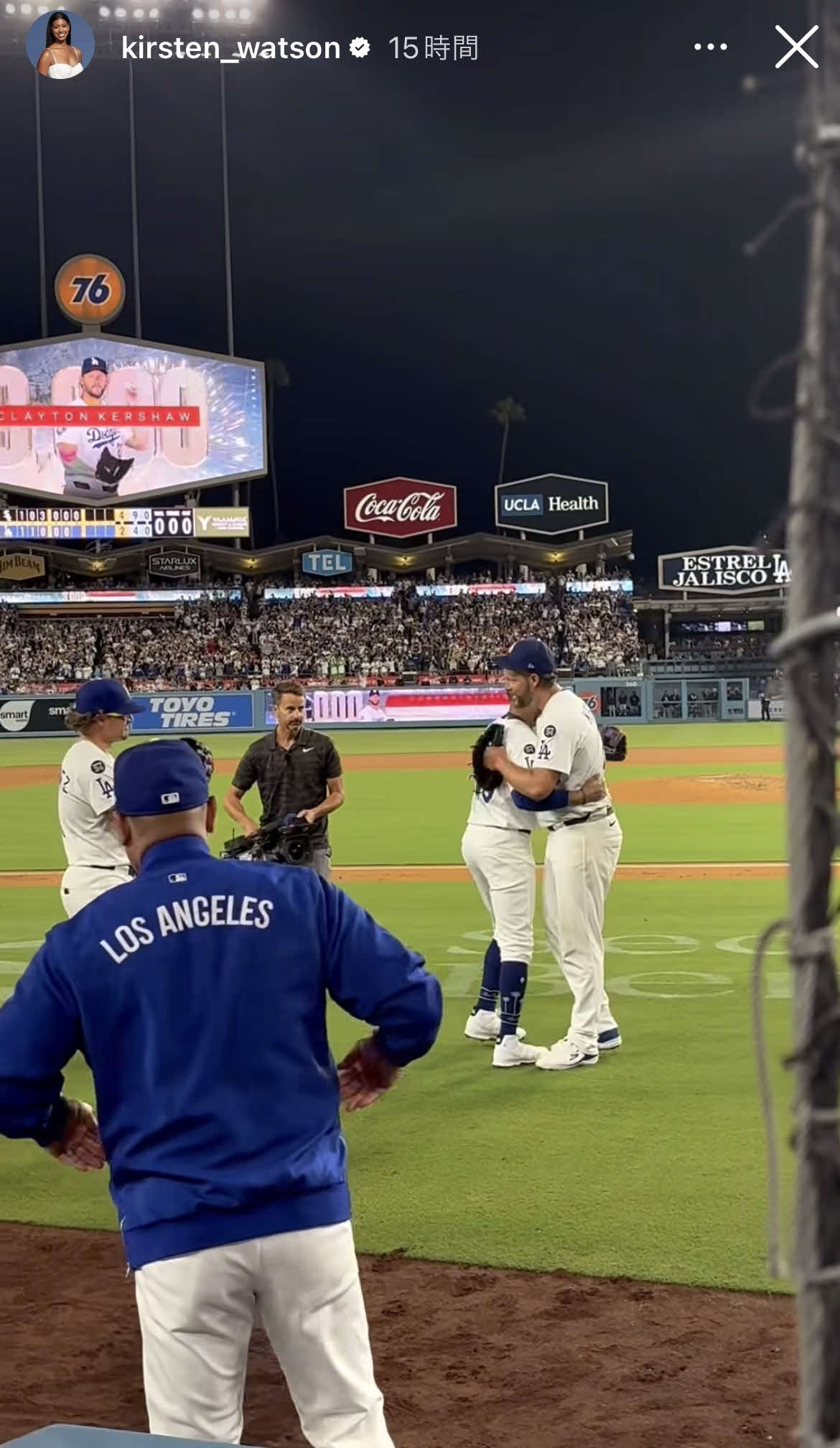 本拠地ドジャースタジアムでレギュラーシーズン最終登板を終えたドジャースのカーショー（ワトソンさんのインスタグラムから）