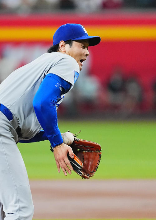 ダイヤモンドバックス対ドジャース　3回表ドジャース1死、三飛に倒れる大谷（撮影・菅敏）