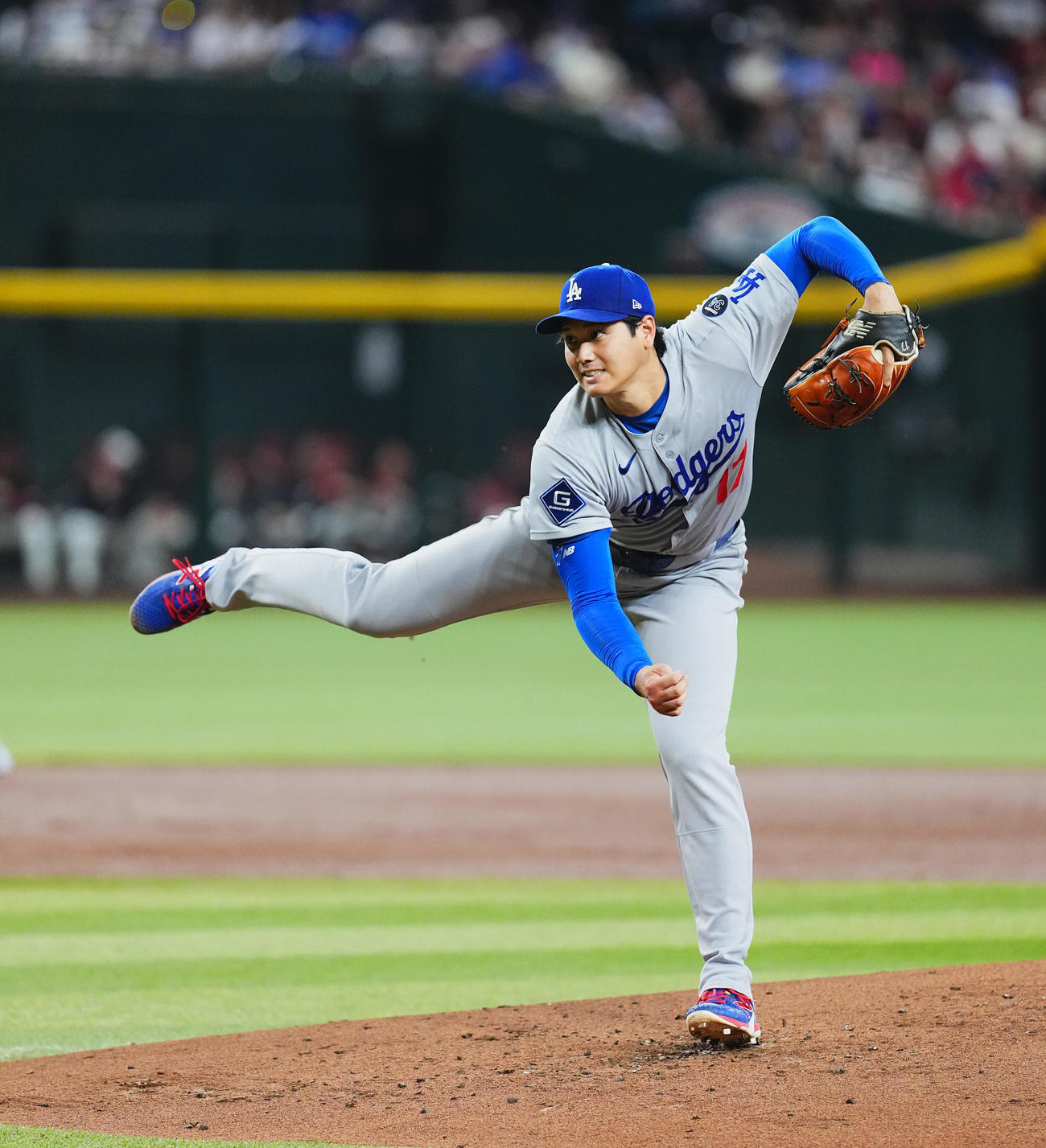 ダイヤモンドバックス対ドジャース　力投するドジャース大谷（撮影・菅敏）