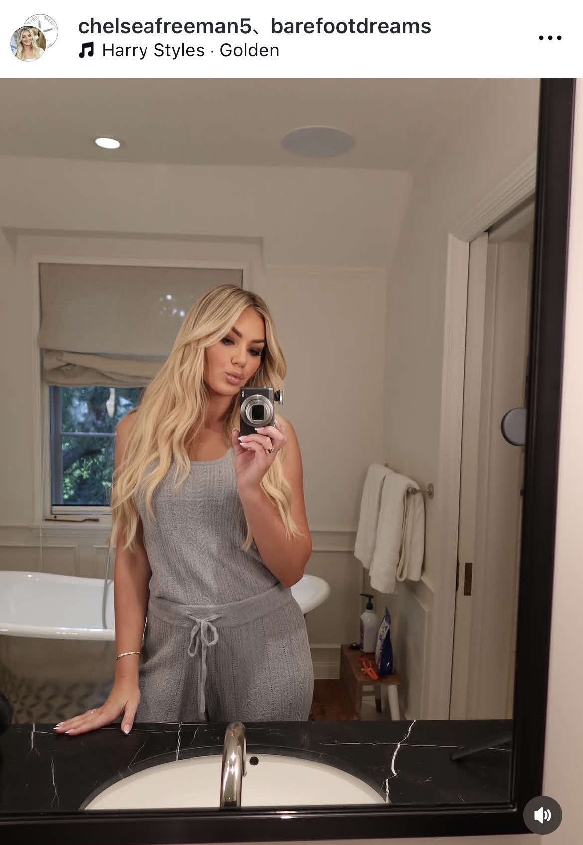 フリーマンの妻チェルシー夫人のインスタグラムから