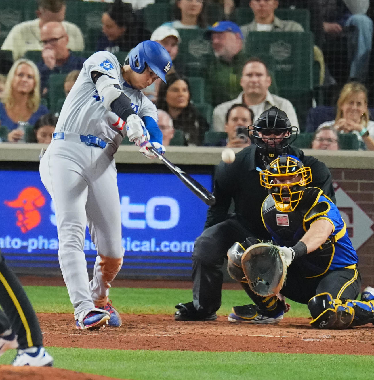 マリナーズ対ドジャース　7回表ドジャース1死、中飛に倒れる大谷（撮影・菅敏）