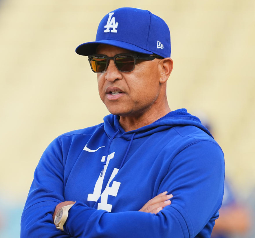 ロバーツ監督（2025年9月18日撮影・菅敏）