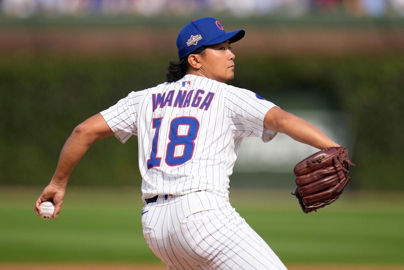 ワイルドカードシリーズのパドレス戦の2回から登板したカブス今永昇太（AP）