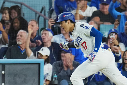 歴史的な日だ」大谷翔平のPSでの二刀流に米番組が注目「ベーブ・ルース