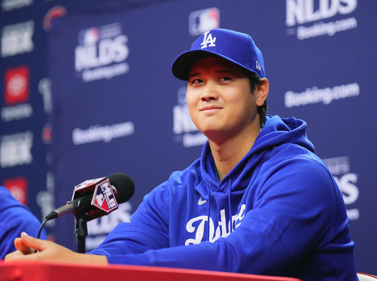 地区シリーズフィリーズ対ドジャース　前日会見で抱負を話すドジャース大谷（撮影・菅敏）