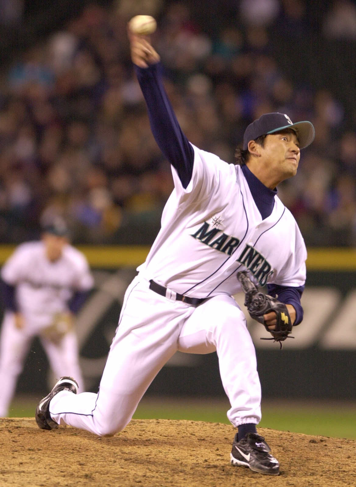00年4月6日、レッドソックス戦で三者三振でメジャー初セーブをマークしたマリナーズの佐々木主浩