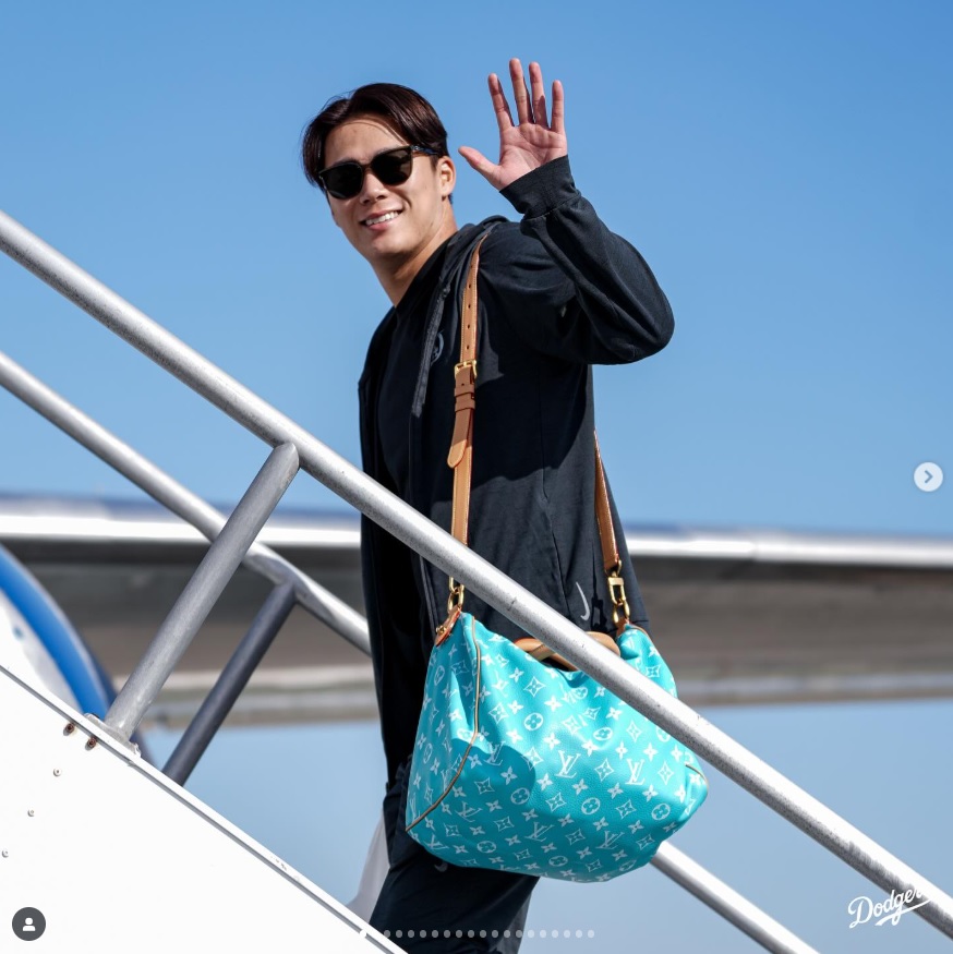 山本由伸＝ドジャースのインスタグラムから