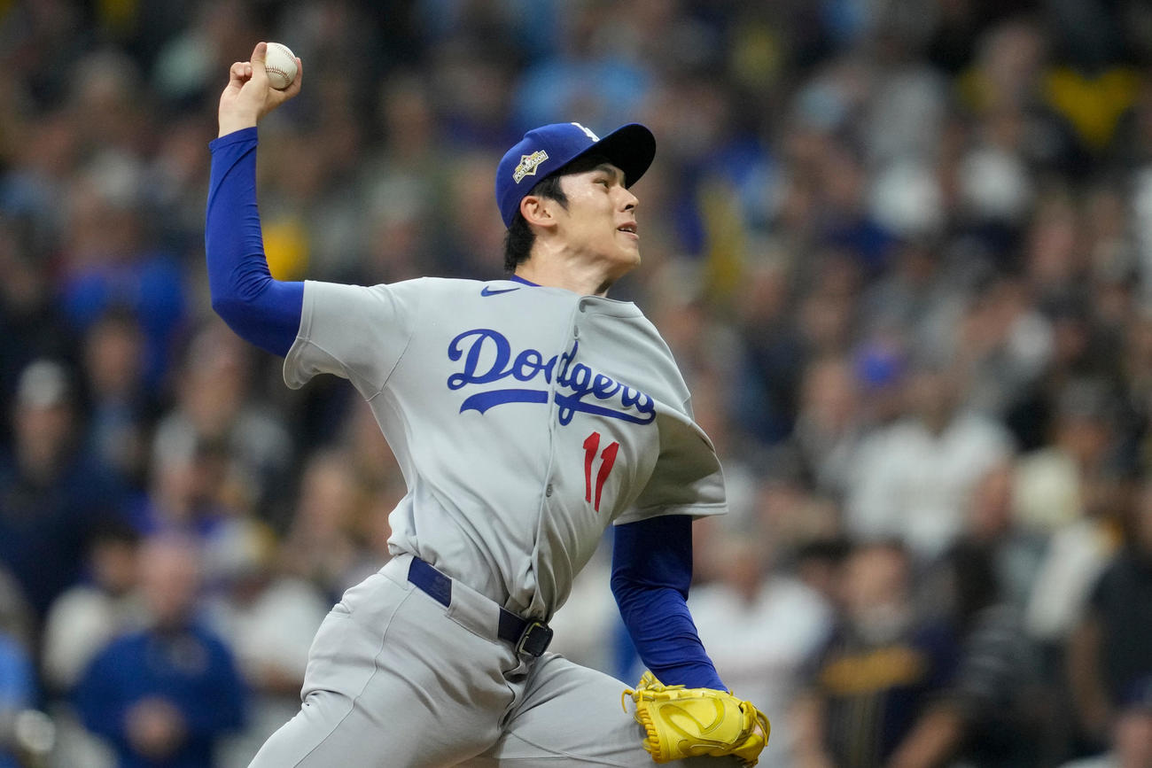 ブルワーズ戦9回に登板したドジャース佐々木朗希（AP）