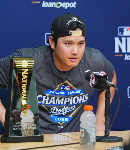 大谷翔平「今日はおいしいお酒を飲んでください」シリーズMVP初獲得