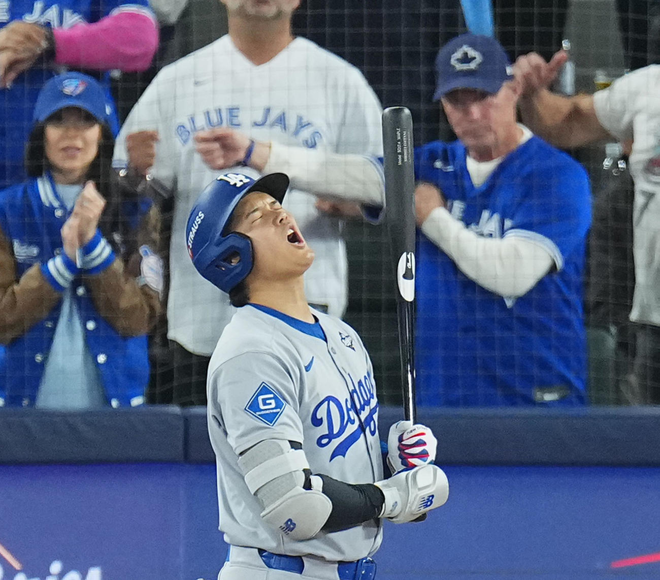 ブルージェイズ対ドジャース　5回表ドジャース無死、見逃し三振に倒れる大谷（撮影・菅敏）
