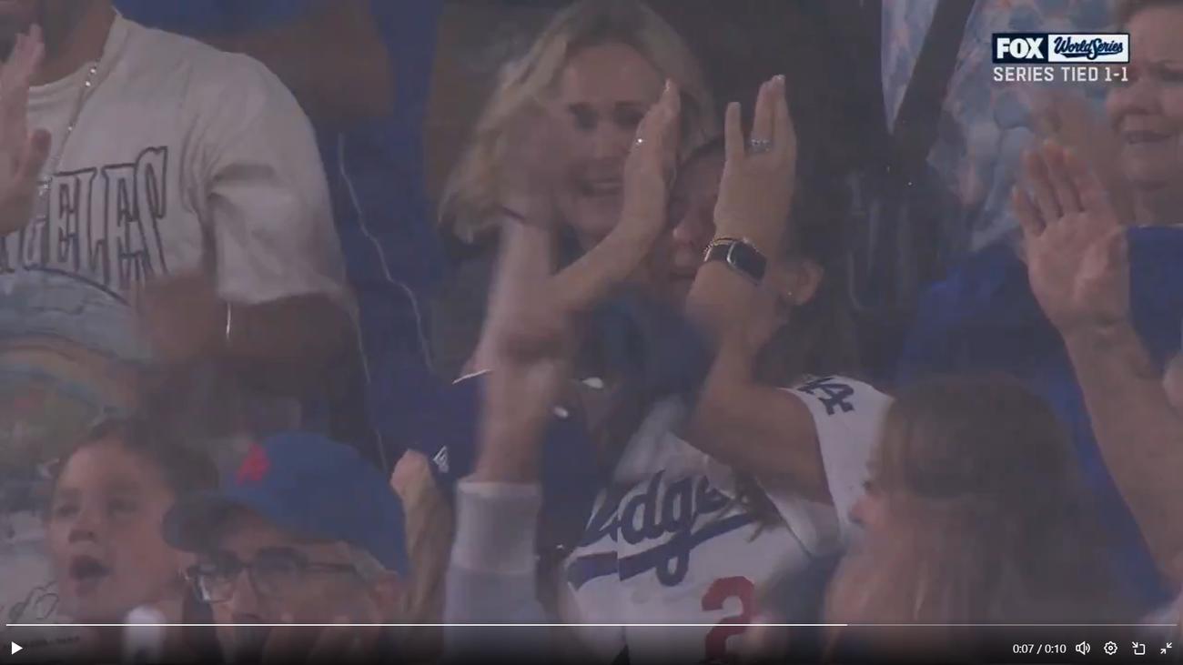 MLB公式Xから