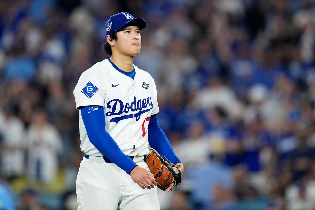 ブルージェイズ戦で好投するドジャース大谷翔平（AP)