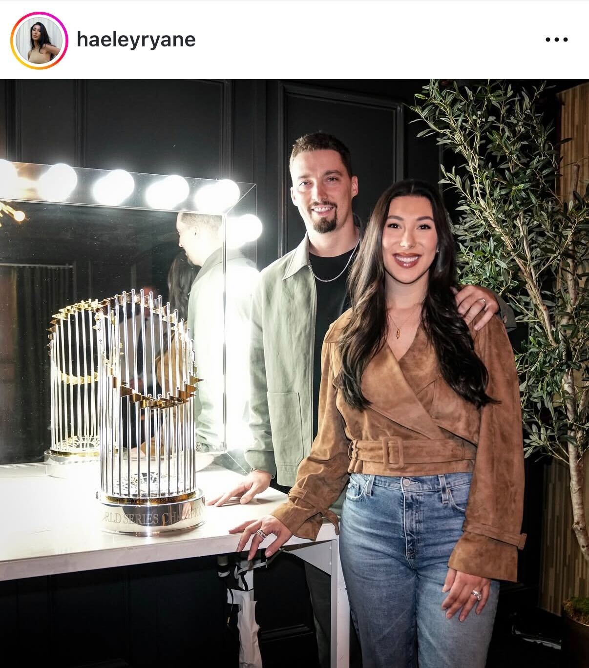 スネルの妻ヘイリー夫人のインスタグラムから