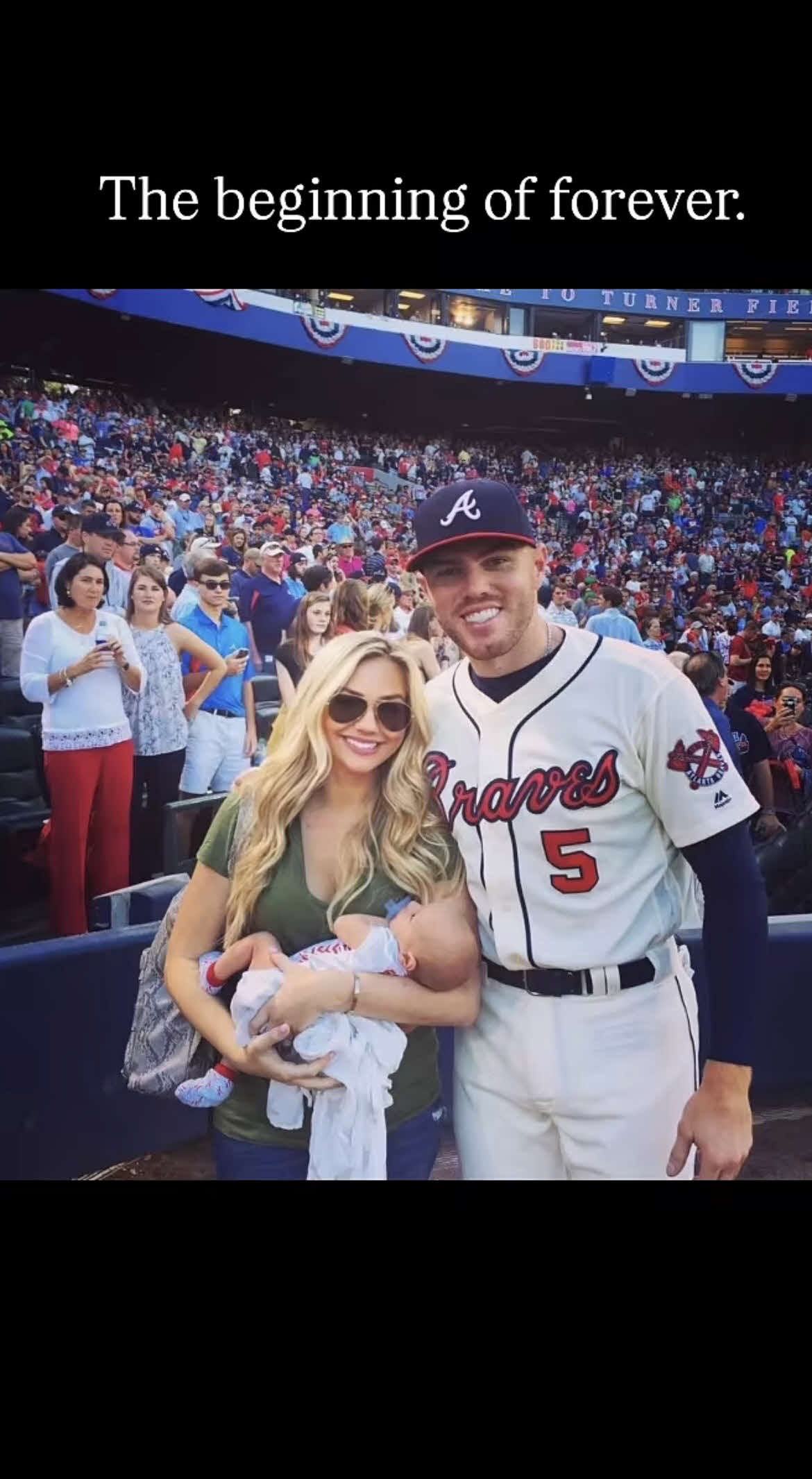 フリーマンの妻チェルシー夫人のインスタグラムから