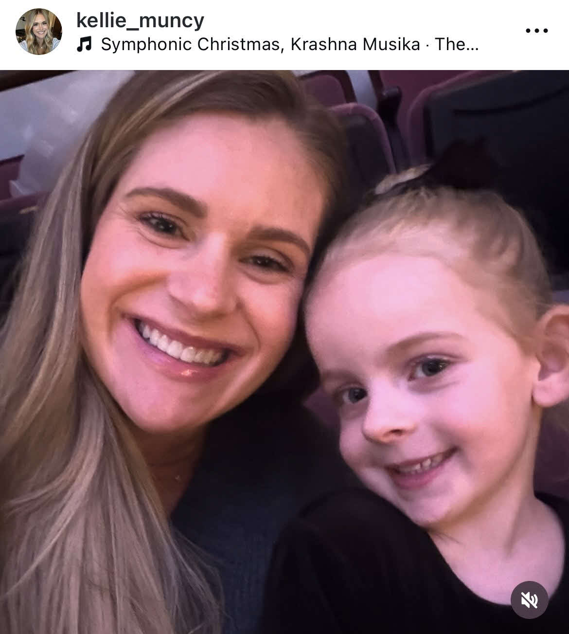 マンシーの妻ケリー夫人のインスタグラムから
