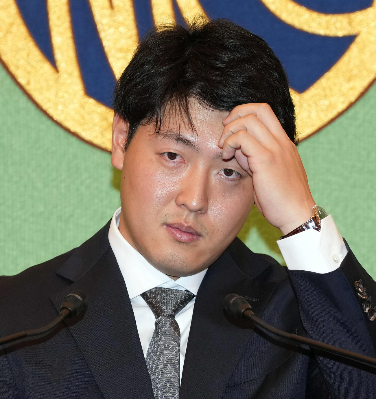 日本記者クラブの会見に登壇したブルージェイズの岡本（撮影・たえ見朱実）