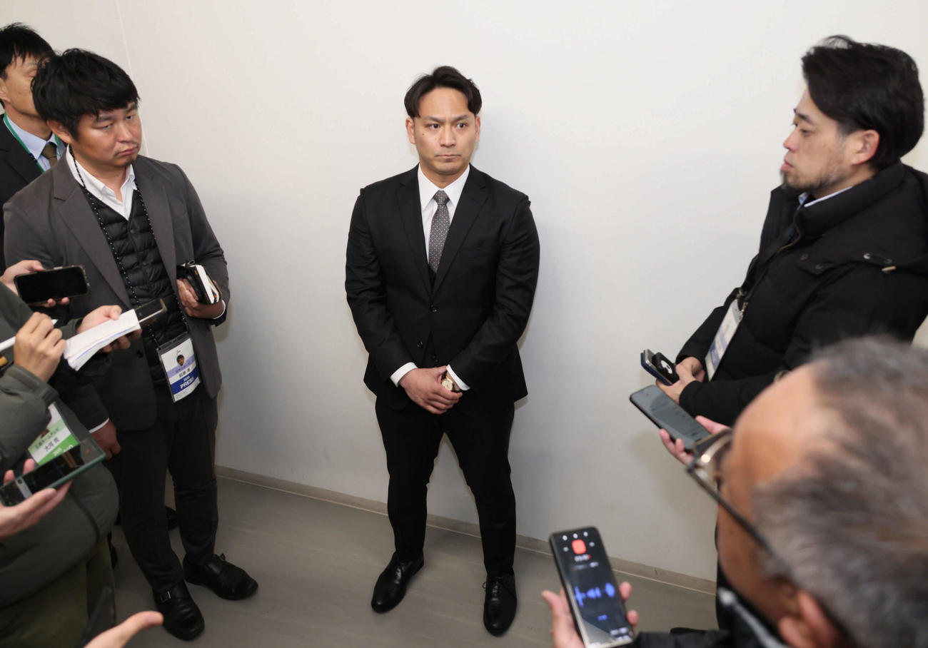 引退を表明した広島田中（撮影・加藤孝規）
