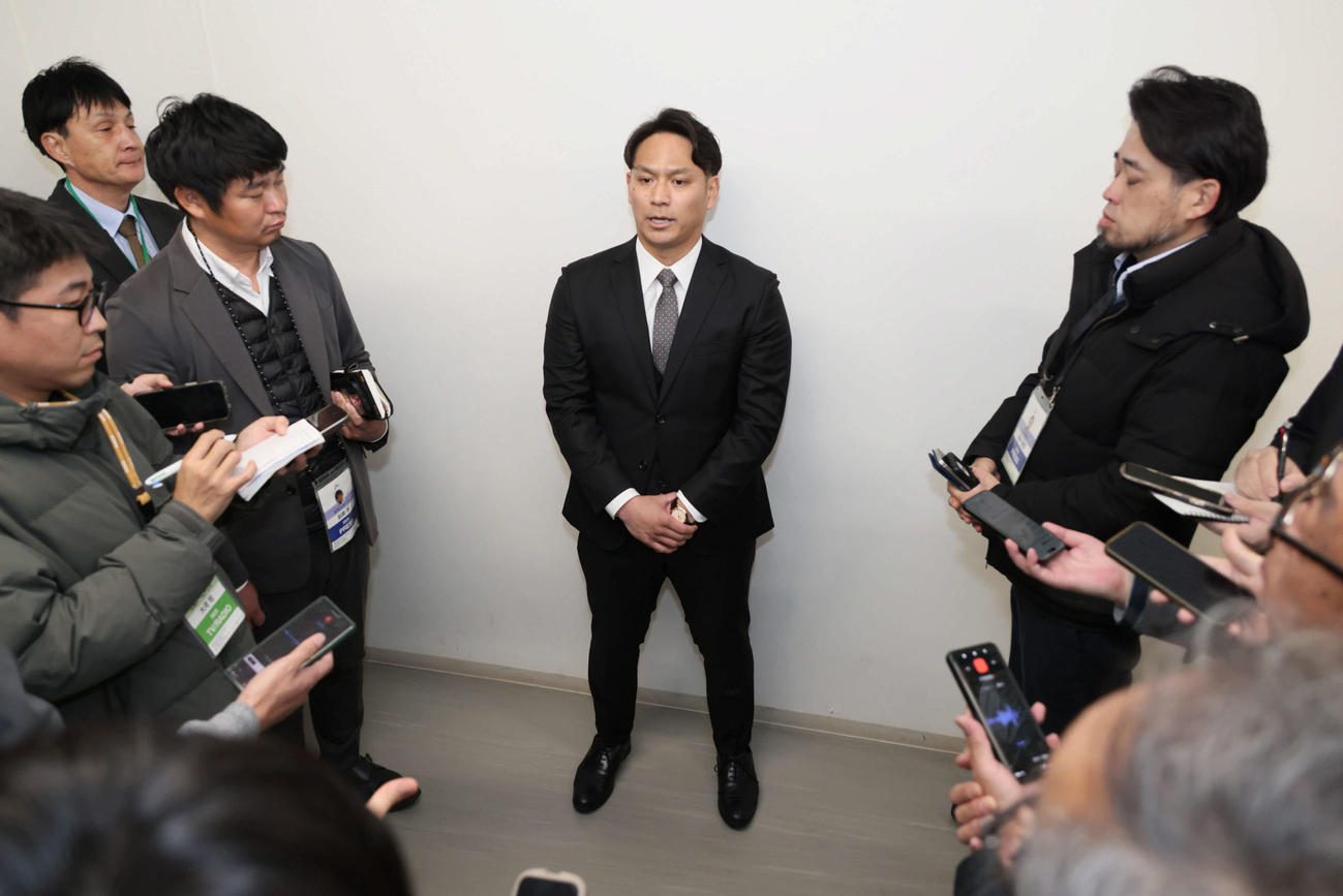 引退を表明した広島田中（撮影・加藤孝規）
