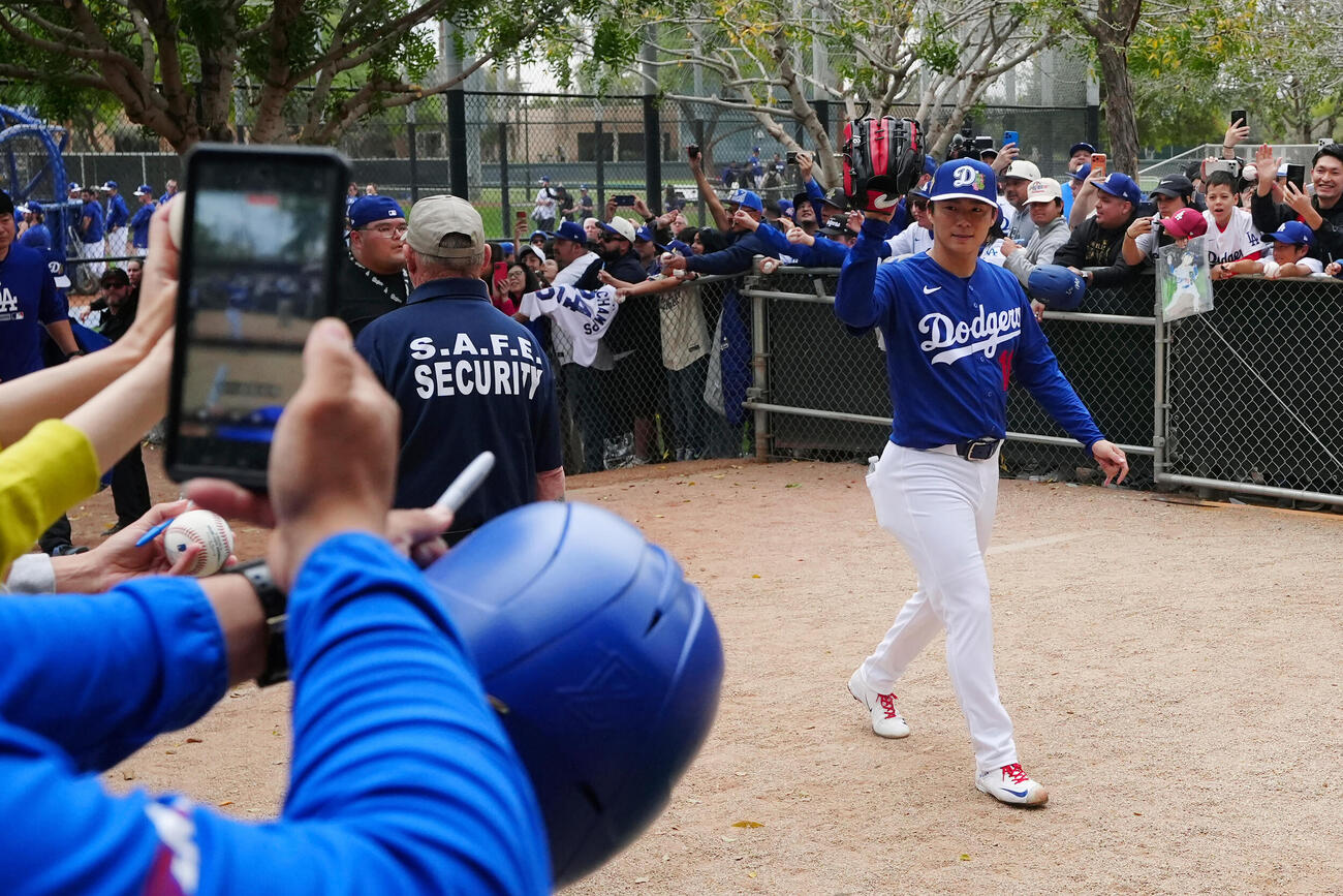 キャンプインした山本由伸（AP）