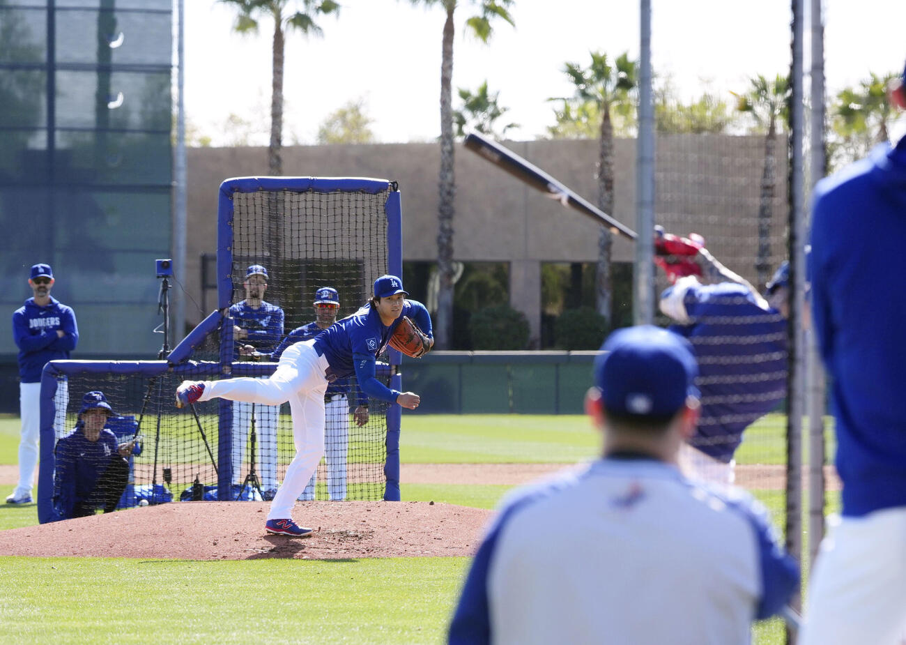 実戦形式の練習に初登板したドジャース・大谷＝グレンデール（共同）