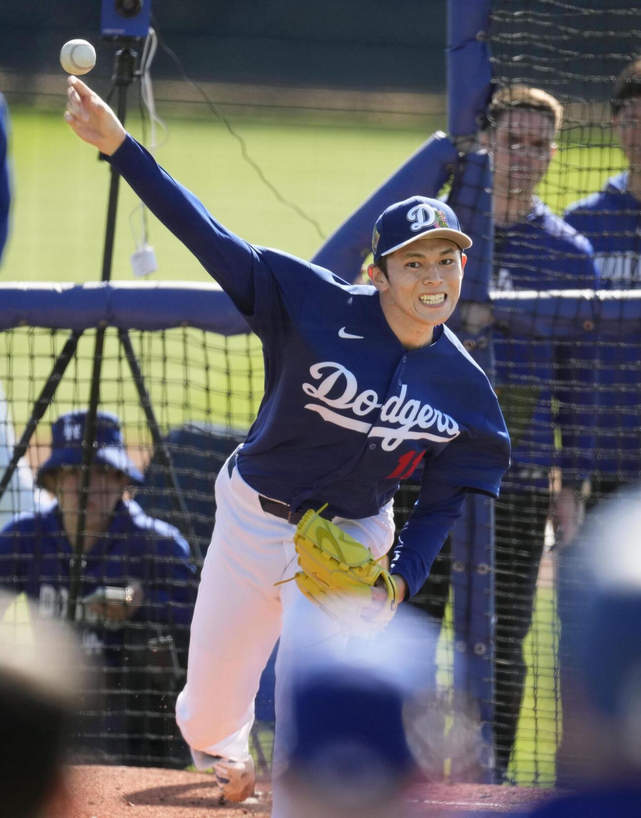実戦形式に登板したドジャース佐々木（共同）